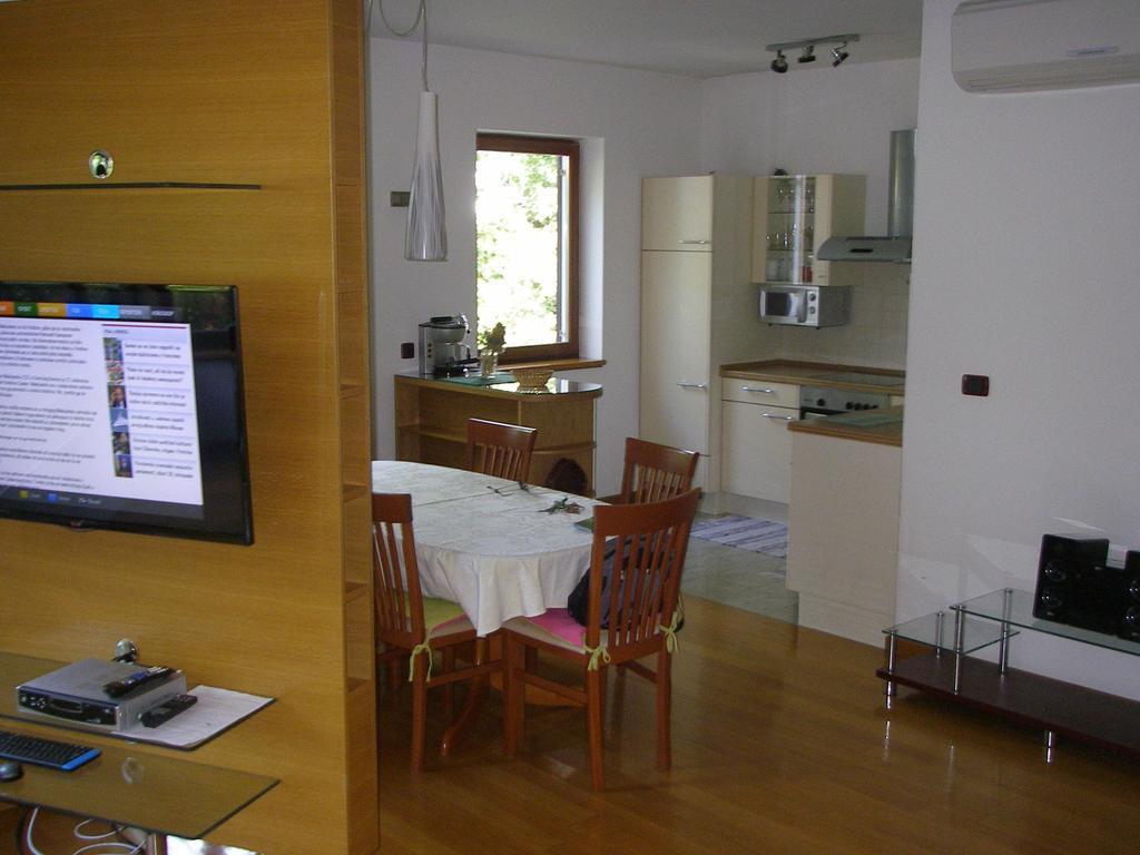 Apartments Premantura Room photo